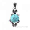 Pendentif crâne en alliage d&#39;argent avec boule turquoise naturelle